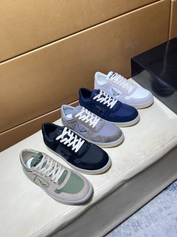 sy_no_8CDEC9428F26A24FF38D4E22353BE8D5_8 Prada Off-White Suede and Leather Low-Top Casual Sneaker