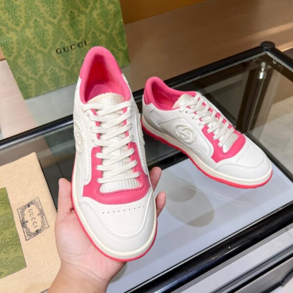 sy_no_90A21505EC6EA133173F9F6B98BE7E53_3 Gucci MAC8 Interlocking G Sneaker in White & Pink