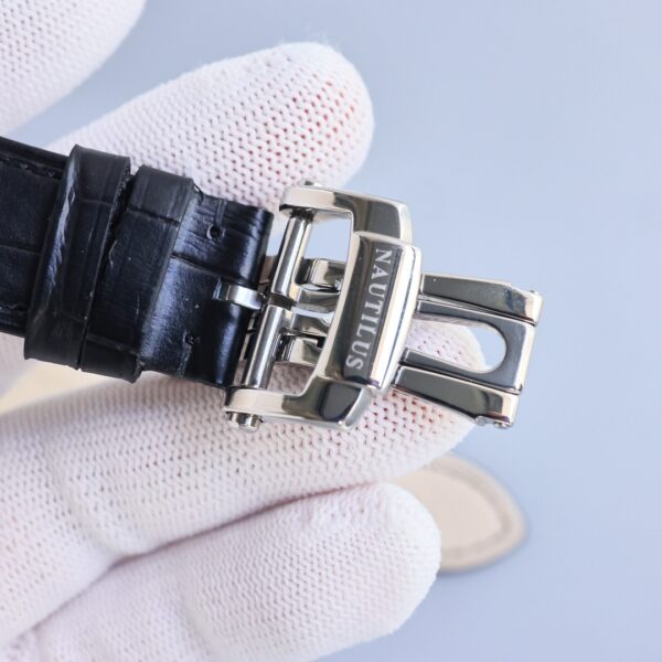 Patek Philippe Sport Elegance NAUTILUS Series Nautilus Automatic Mechanical Movement