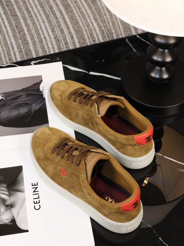 sy_no_9F28623E93910D782294822FB4F4EC2F_5 Chanel Brown Suede Low-Top Sneaker with Platform Sole and CC Logo