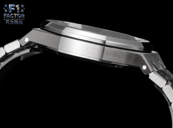 AUDEMARS PIGUET Royal Oak ROYAL OAK Series Automatic Mechanical Silver Dial Stainless Steel Case