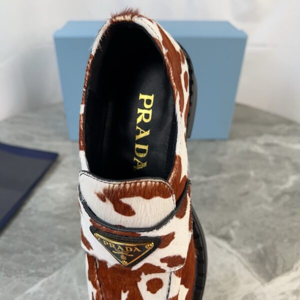 sy_no_A049757C8C1ACB1EC8A2BB18DDC4AD3B_7 Prada Brown White Cow Print Pony Hair Block Heel Loafer
