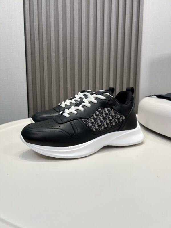 sy_no_A1914938467E8FC966102FFA6EE17F75_2 Dior Black Leather Oblique Patchwork Low Sneaker