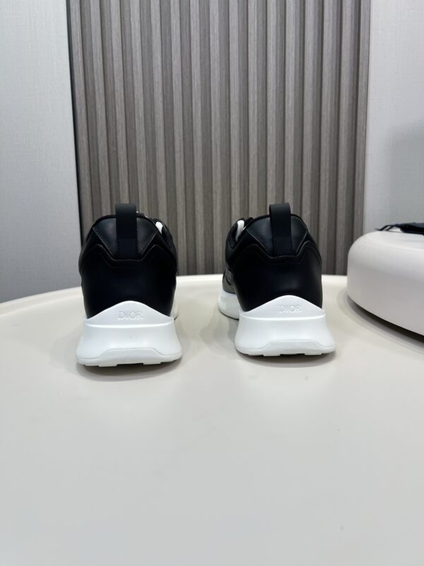 sy_no_A1914938467E8FC966102FFA6EE17F75_7 Dior Black Leather Oblique Patchwork Low Sneaker