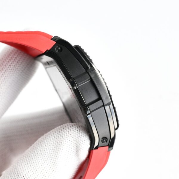 HUBLOT BIG BANG Soul Series Automatic Mechanical Movement Black Dial Ceramic Case Rubber Strap
