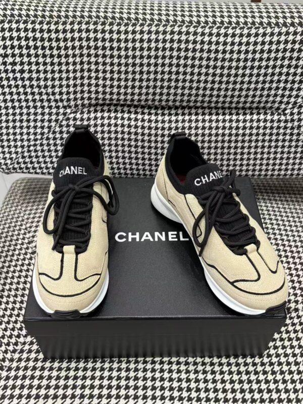sy_no_A6EAB22A0111CE1F91F5B2B2C004F24F_3 Chanel Suede & Knit Sock-Collar Platform Trainer Beige-Black-Knit