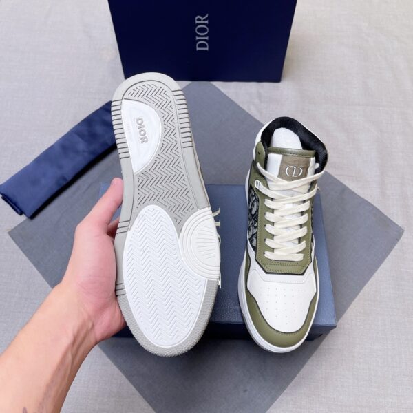 sy_no_A745B74953D5C0D1B847E3EE147D387E_7 Dior White-Olive Green Spliced B27 High-Top Sneaker