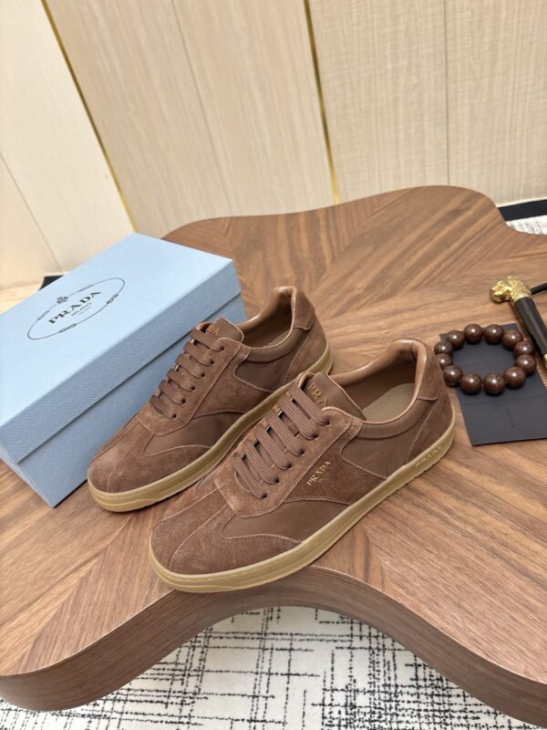 Prada Brown Suede Leather-Spliced Gum-Sole Low-Top Sneaker