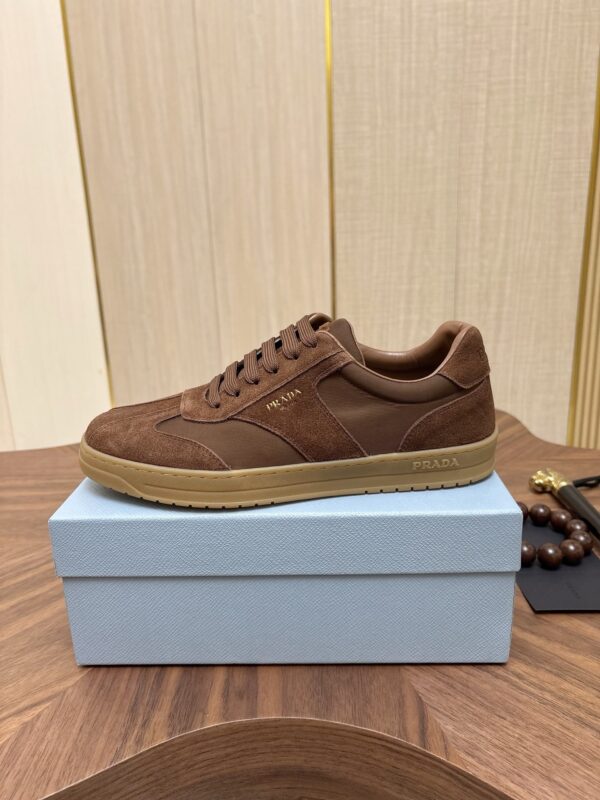 Prada Brown Suede Leather-Spliced Gum-Sole Low-Top Sneaker