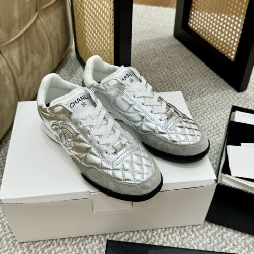 sy_no_A9102A6D3E76492F2E90DDD35AD9BE8F_0 Chanel Quilted Metallic & Suede Retro Trainer Silver-Quilted-Metallic