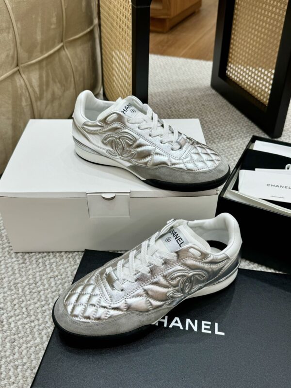 sy_no_A9102A6D3E76492F2E90DDD35AD9BE8F_3 Chanel Quilted Metallic & Suede Retro Trainer Silver-Quilted-Metallic