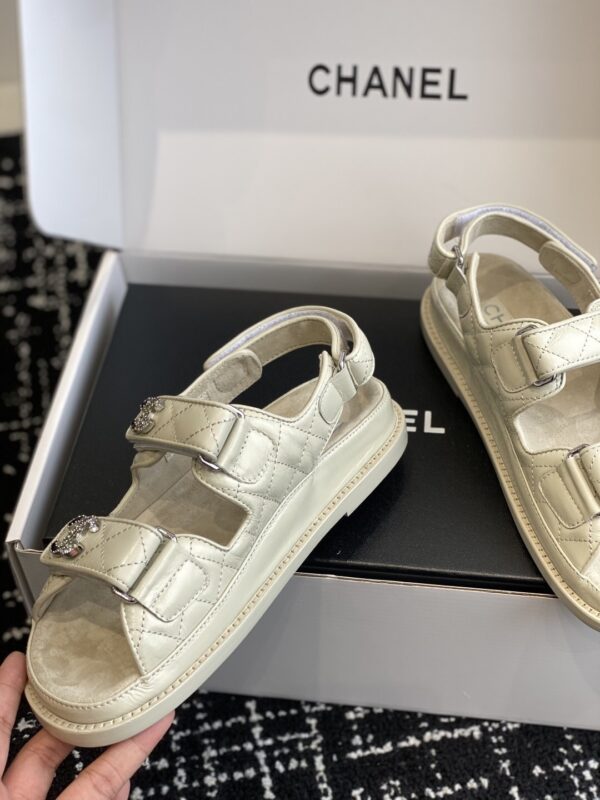 sy_no_AAD56E6007EBC71029AAFE1AA9C155A0_6 Chanel Beige Quilted Leather Platform Sandal with Rhinestone CC Logo