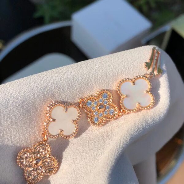 Van Cleef&Arpels Alhambra Four Leaf Lucky Series Quartz Movement Fashion Simple Women's Watch Swiss Watch