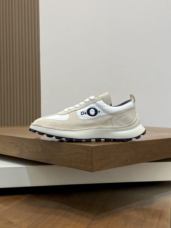 sy_no_AD93E2E117DEFDA2BB6AA59403616AB2_4 Dior Beige Suede Patchwork Low Sneaker