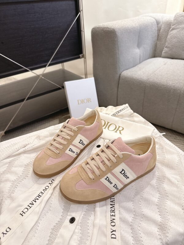 sy_no_B0A083FAF9A9FC9BC4B9DD14F14327FD_4 Dior Pink-Beige Suede Patchwork Low Sneaker