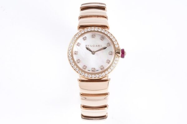 sy_no_B0F7181FBB00D7F838B8B2E3F2CF5A08_0 BVLGARI LVCEA watch with quartz movement and stainless steel strap