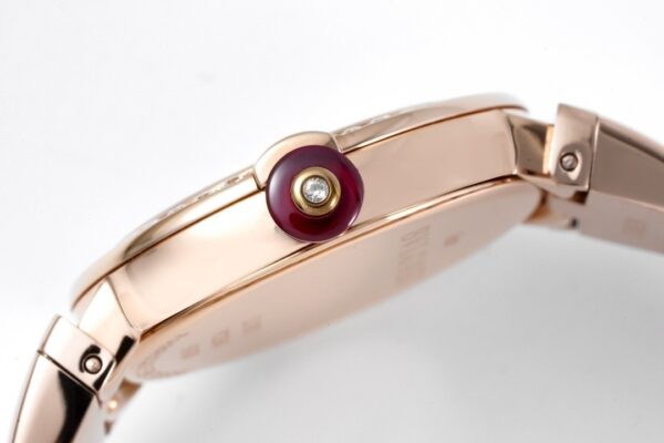 sy_no_B0F7181FBB00D7F838B8B2E3F2CF5A08_4 BVLGARI LVCEA watch with quartz movement and stainless steel strap