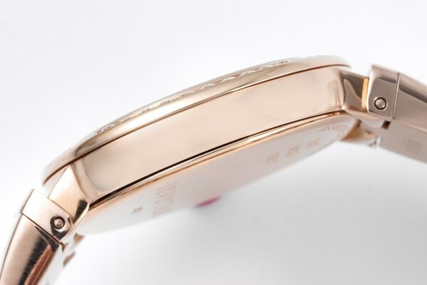 sy_no_B0F7181FBB00D7F838B8B2E3F2CF5A08_5 BVLGARI LVCEA watch with quartz movement and stainless steel strap