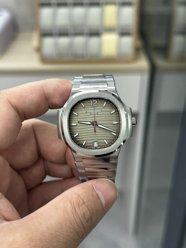 Patek Philippe Nautilus Automatic Mechanical Women's Watch 7118