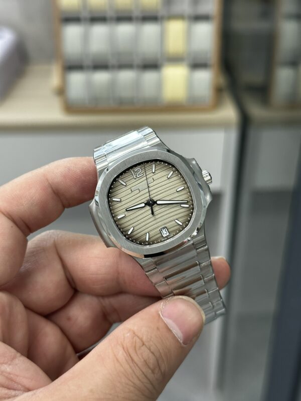 Patek Philippe Nautilus Automatic Mechanical Women's Watch 7118