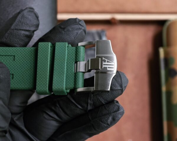 sy_no_B5A5C9CB9F086A22C014BA6E00792F13_6 AUDEMARS PIGUET Audemars Piguet Royal Oak Offshore Series Automatic Mechanical Movement Men's Watch Green Dial Titanium Case