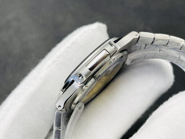 Patek Philippe Sporty Elegance NAUTILUS Series Nautilus Mechanical Movement Men's Watch Swiss Watch