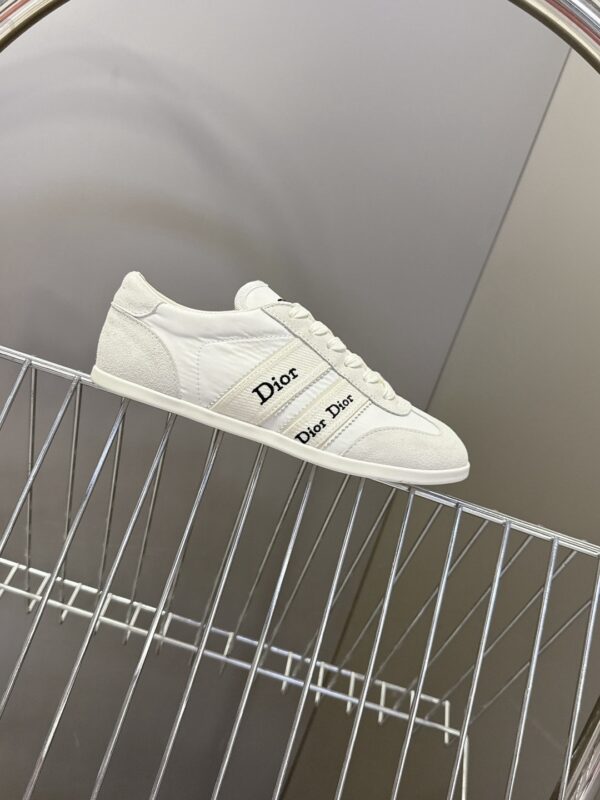 Dior White-Grey Suede Patchwork Low Sneaker