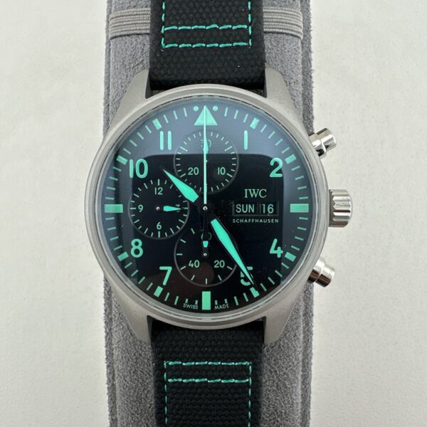 IWC Pilot Series F1 Mercedes Racing Special Edition Automatic Mechanical Movement Date Display Timing Men's Watch Swiss Watch Black Dial