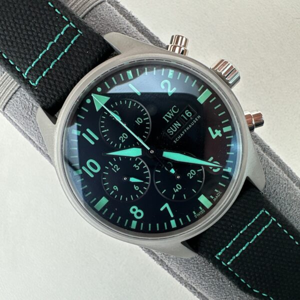 IWC Pilot Series F1 Mercedes Racing Special Edition Automatic Mechanical Movement Date Display Timing Men's Watch Swiss Watch Black Dial