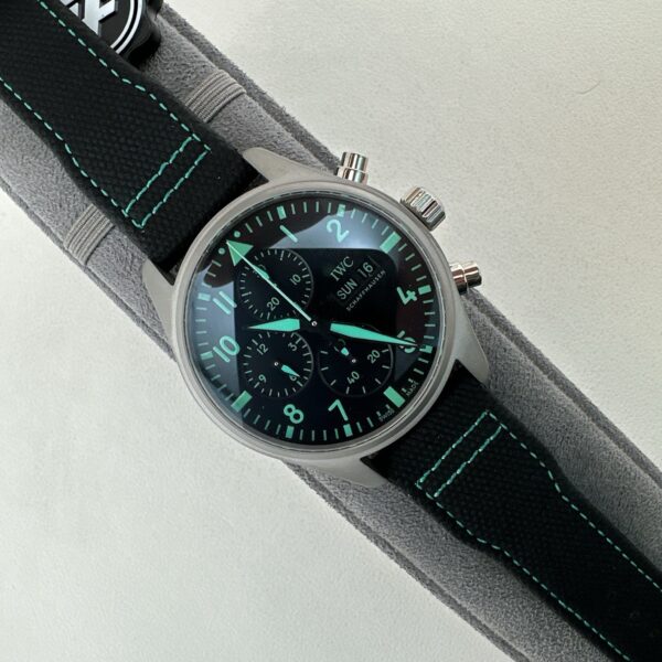 IWC Pilot Series F1 Mercedes Racing Special Edition Automatic Mechanical Movement Date Display Timing Men's Watch Swiss Watch Black Dial