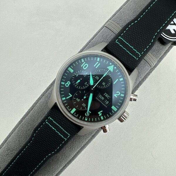 IWC Pilot Series F1 Mercedes Racing Special Edition Automatic Mechanical Movement Date Display Timing Men's Watch Swiss Watch Black Dial