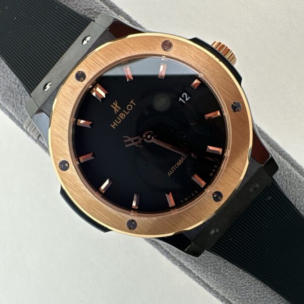 sy_no_B8F92532DE478EF7C73C053E08E291D1_2 HUBLOT automatic mechanical movement 50 meters waterproof, luxurious men's watch Swiss watch 45mm black dial ceramic case rubber strap