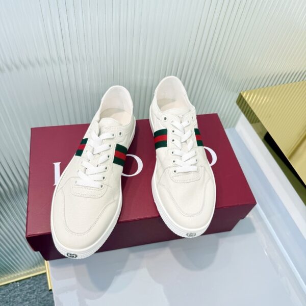 sy_no_B9535DBFEDFE7D2D07EDC73B37E69465_3 Gucci White Leather Sneaker with Web Stripe