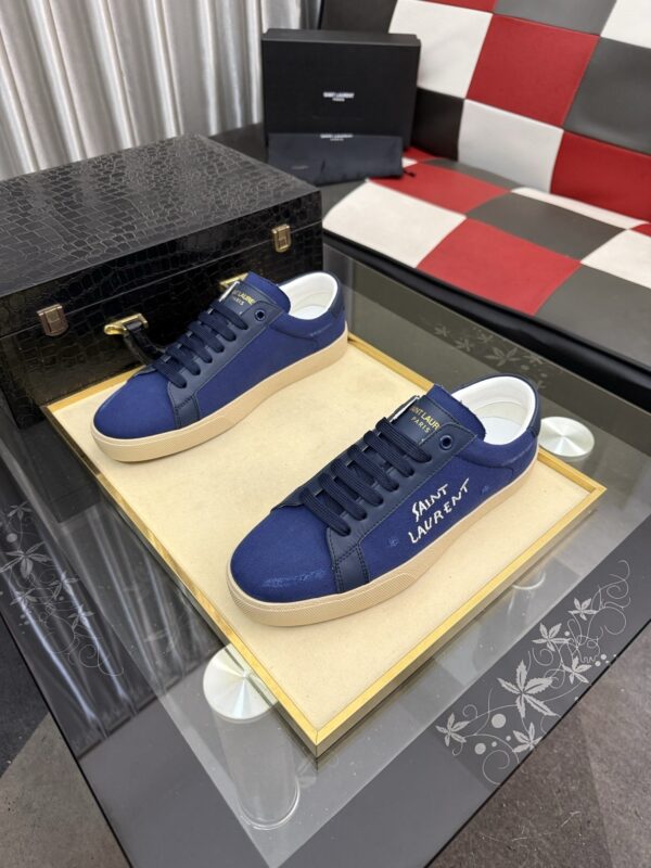 sy_no_B9D8143C6A41B605F95C38CBB1CF3F75_1 Saint Laurent Navy Canvas Dark Blue Leather Low-Top Sneaker