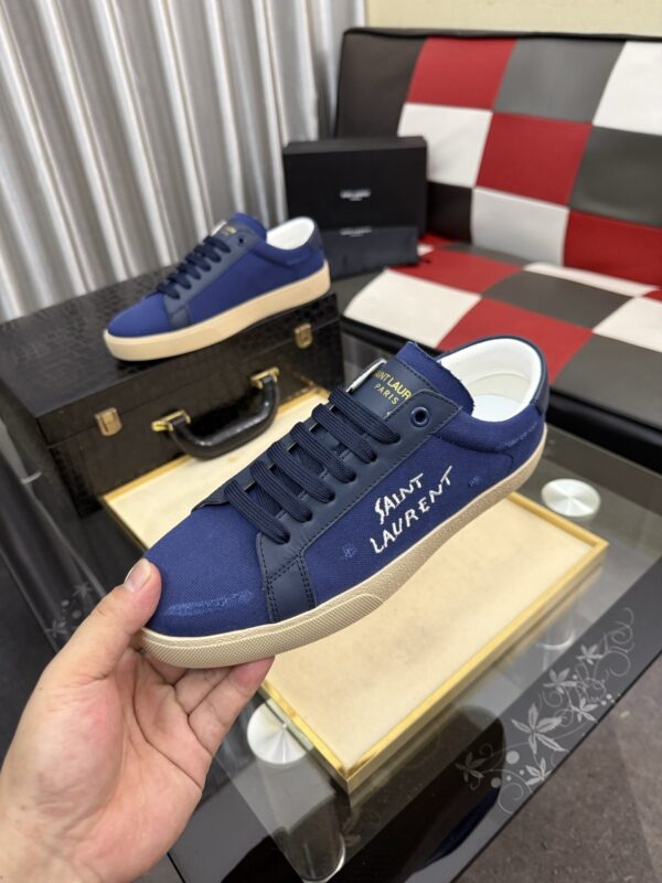 sy_no_B9D8143C6A41B605F95C38CBB1CF3F75_4 Saint Laurent Navy Canvas Dark Blue Leather Low-Top Sneaker