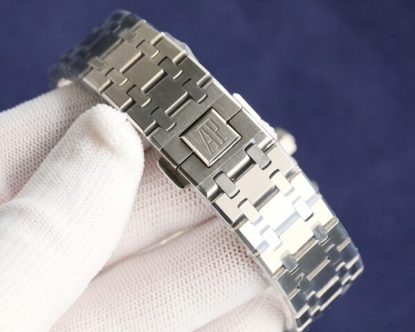 sy_no_BA98B87AE24009A9E04AC588F1DA7717_7 AUDEMARS PIGUET Royal Oak ROYAL OAK series automatic mechanical movement waterproof 50 meter men's watch