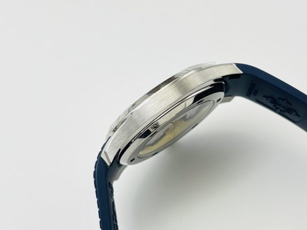 Patek Philippe AQUANAUT series automatic mechanical movement 30 meter waterproof men's watch Swiss watch blue dial