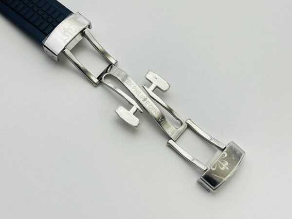 Patek Philippe AQUANAUT series automatic mechanical movement 30 meter waterproof men's watch Swiss watch blue dial