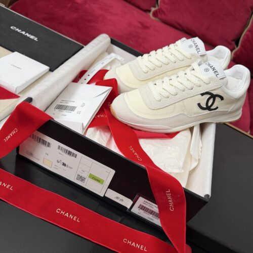 sy_no_C1AA1619512221713D251F1E7532E44F_0 Chanel Off-White Big CC Retro Trainer Off-White-Big-CC-Sneaker