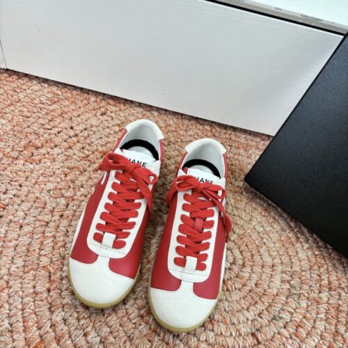 sy_no_C3D7778CC72EDEAB2A4C9B48936A6D81_0 Chanel Red & White Cap-Toe Low-Top Sneaker with Red Laces
