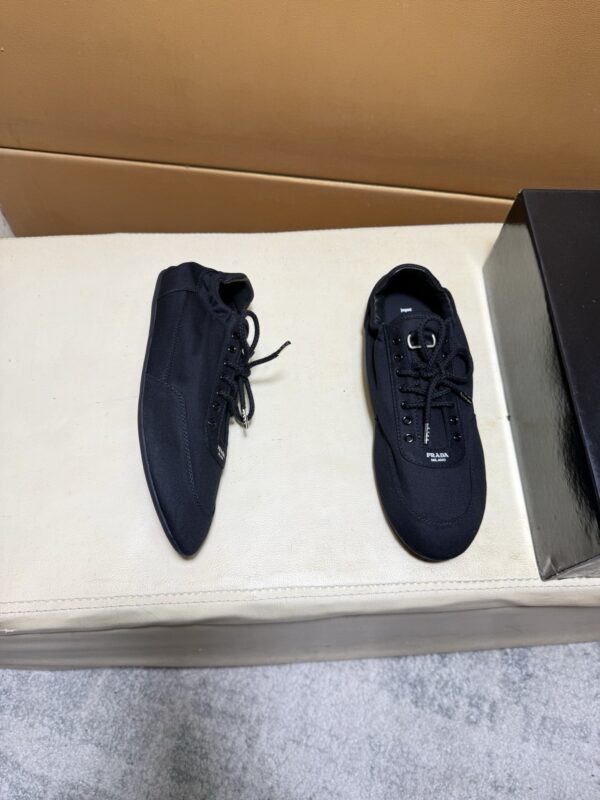 sy_no_C44A7E141A092C44C8C8B4C32CFD433D_4 Prada Black Gathered Nylon Retro Trainer