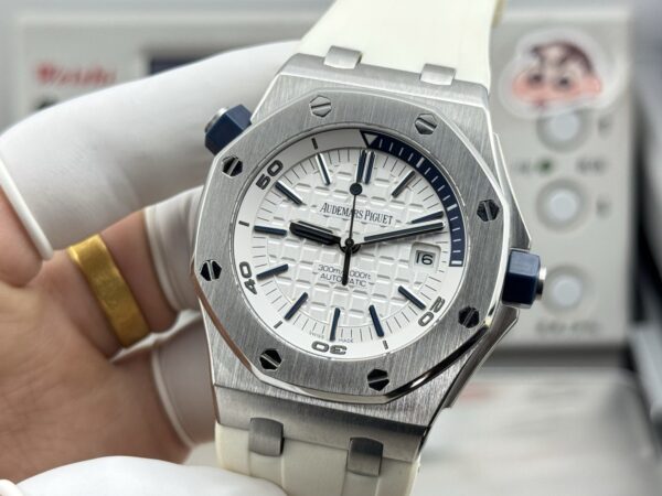 AUDEMARS PIGUET Audemars Piguet Royal Oak Offshore Series Automatic Mechanical Movement Unisex Swiss Watch Silver Dial