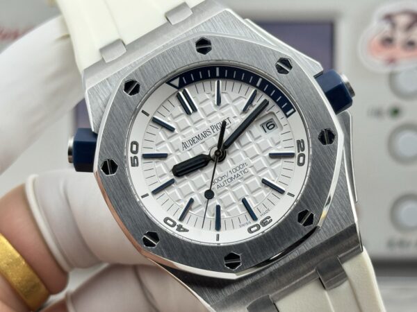 AUDEMARS PIGUET Audemars Piguet Royal Oak Offshore Series Automatic Mechanical Movement Unisex Swiss Watch Silver Dial