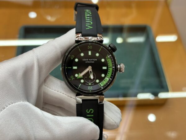 sy_no_C8FD8C142233649712F6A58AB496E06F_0 LOUIS VUITTON TABOUR series watches with automatic mechanical movement, rubber strap, men's watch, 100 meter waterproof