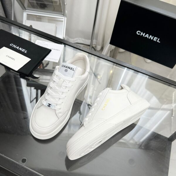 sy_no_C91BD926AAB3DFE186E922E51B5C9355_1 Chanel 23S White Low-Top Leather Sneaker