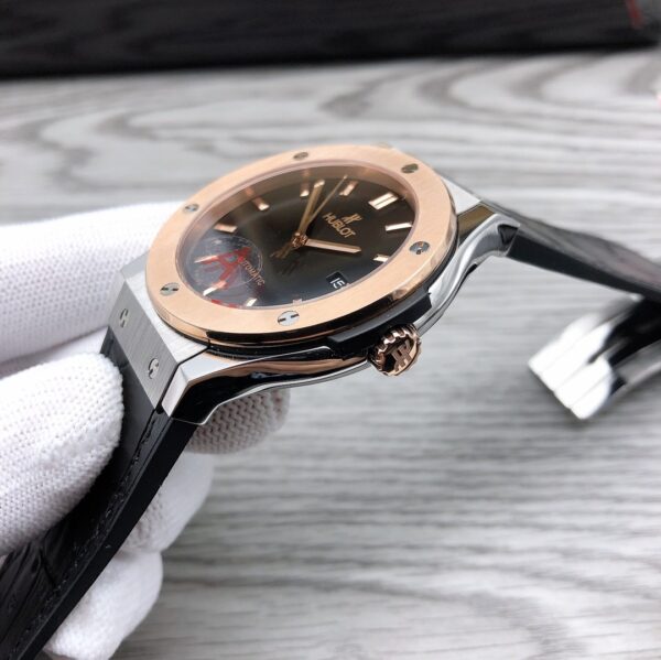 HUBLOT Classic Fusion Class FUSION Automatic Mechanical Movement 50m Waterproof Men's Watch Swiss Watch 42mm Black Dial