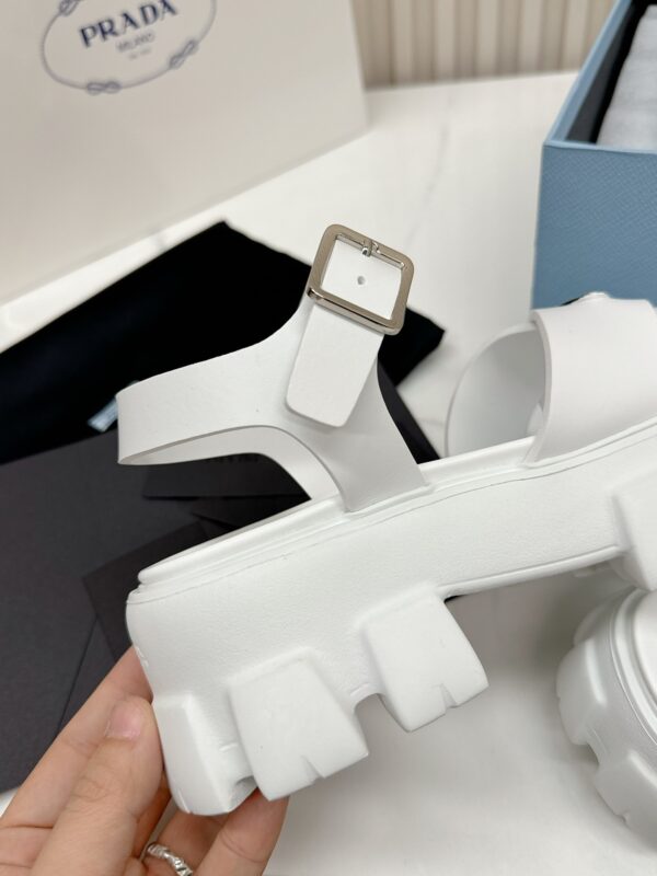 sy_no_C9ADD3A02F6444BB0F83DC03424EDD43_6 Prada White Triangle Logo Gear Platform Sandal