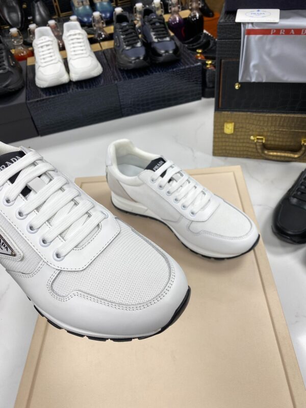 sy_no_CC93027CCC24BD9EB1C3D07F0C664549_3 Prada White Mesh Leather Triangle Trainer