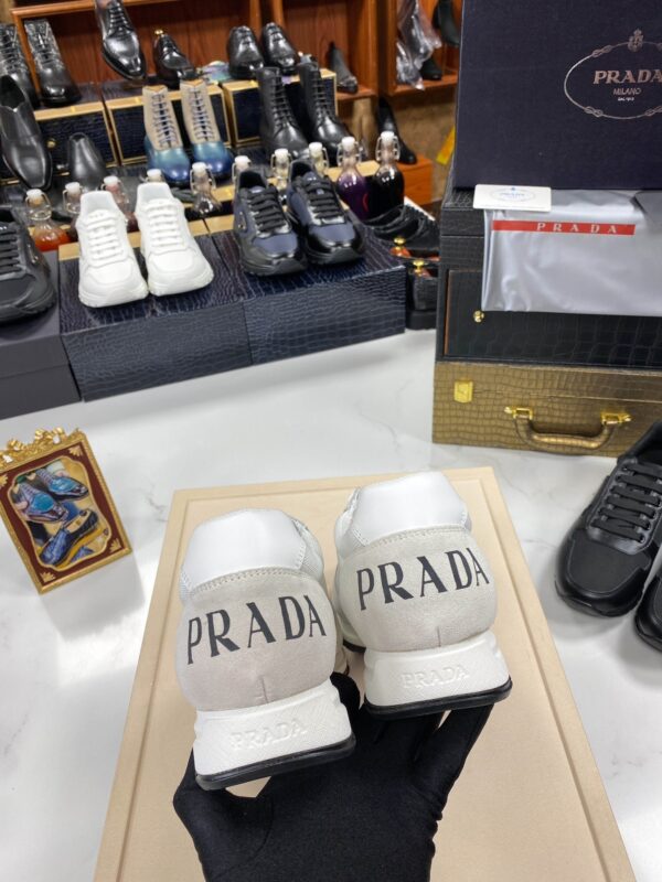 sy_no_CC93027CCC24BD9EB1C3D07F0C664549_6 Prada White Mesh Leather Triangle Trainer