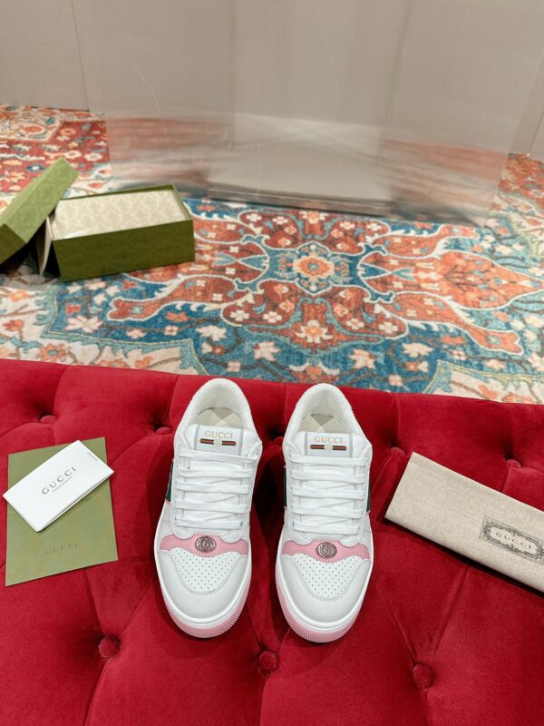 sy_no_CCC25340C232CDBDDCC485BCFE930C92_4 Gucci Screener Sneaker in White Leather with Pink & Green Details